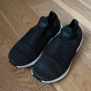 Adidas Ultraboost Laceless Slip on